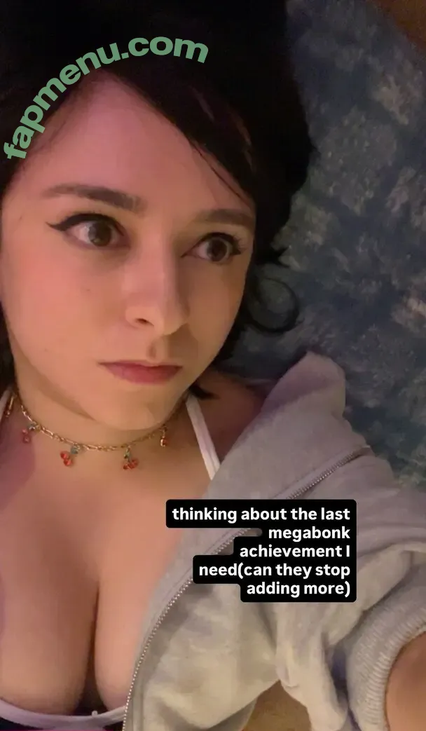 Yellowspoongirl nude photo #0365 (Yellowspoongirl)