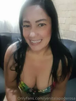 yenitalapoderosa / theoriginalzaerose nude photo #0012