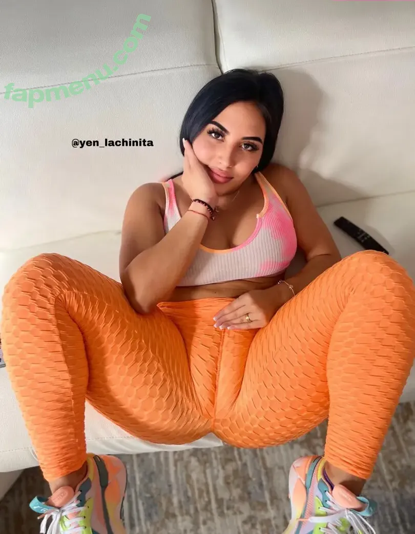 yenlachinita nude photo #0001 (yenlachinita)
