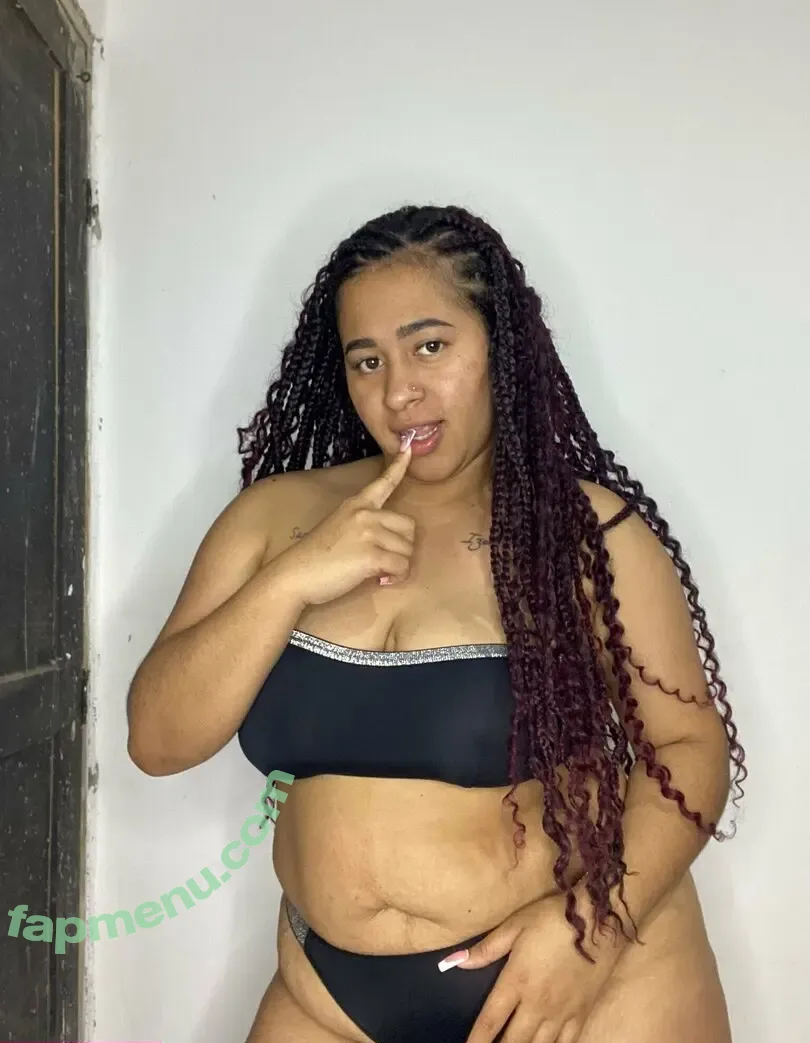 yennifercurves nude photo #0013 (yennifercurves)