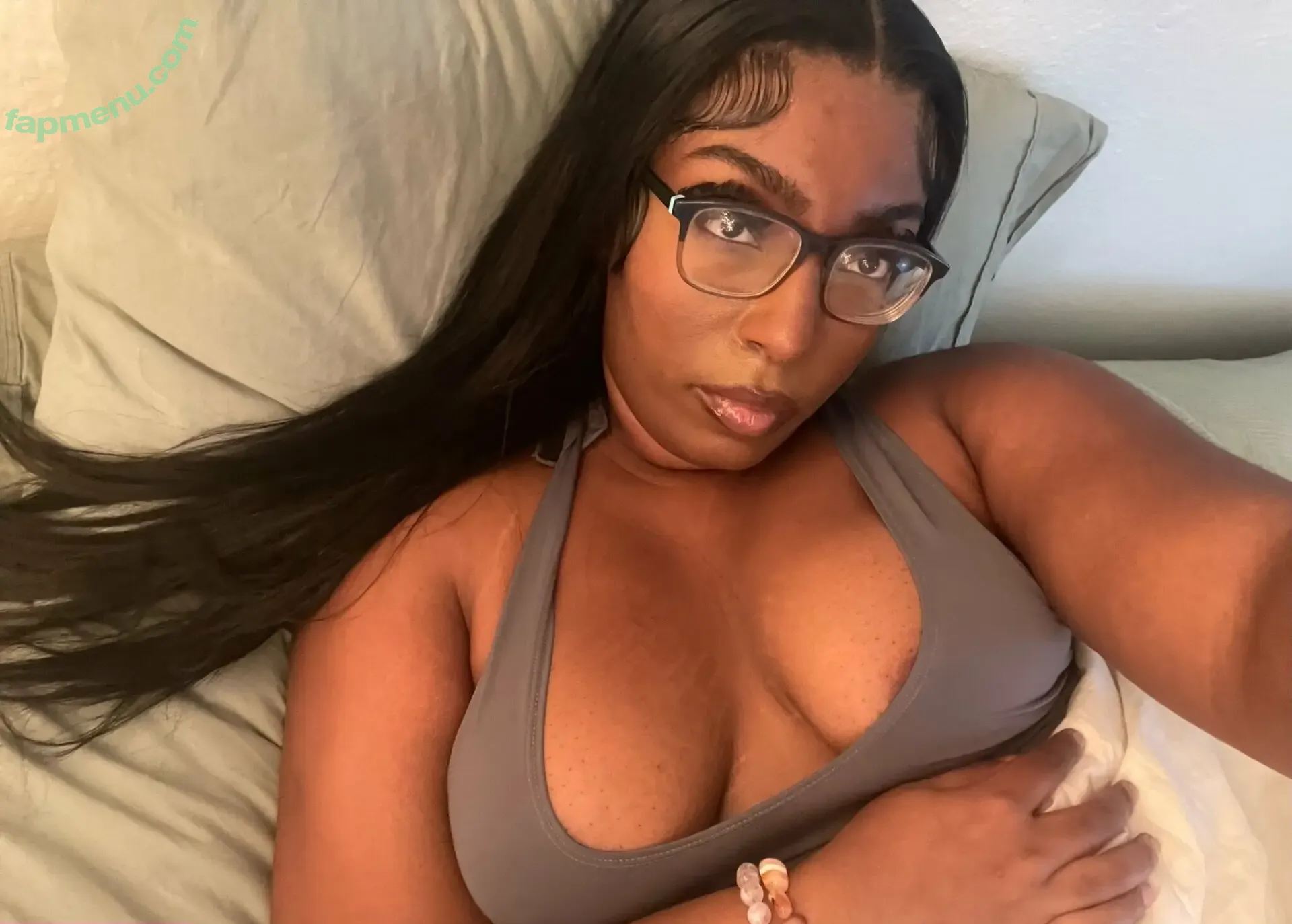 yennraye nude photo #0052 (missyennraye)