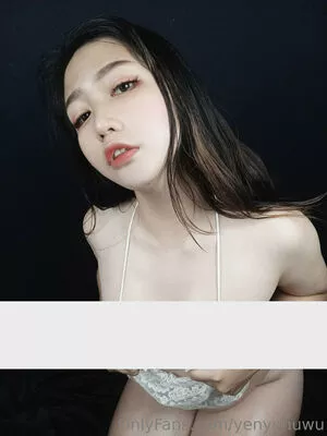 yenyenuwu / yunne.uwu nude photo #0047