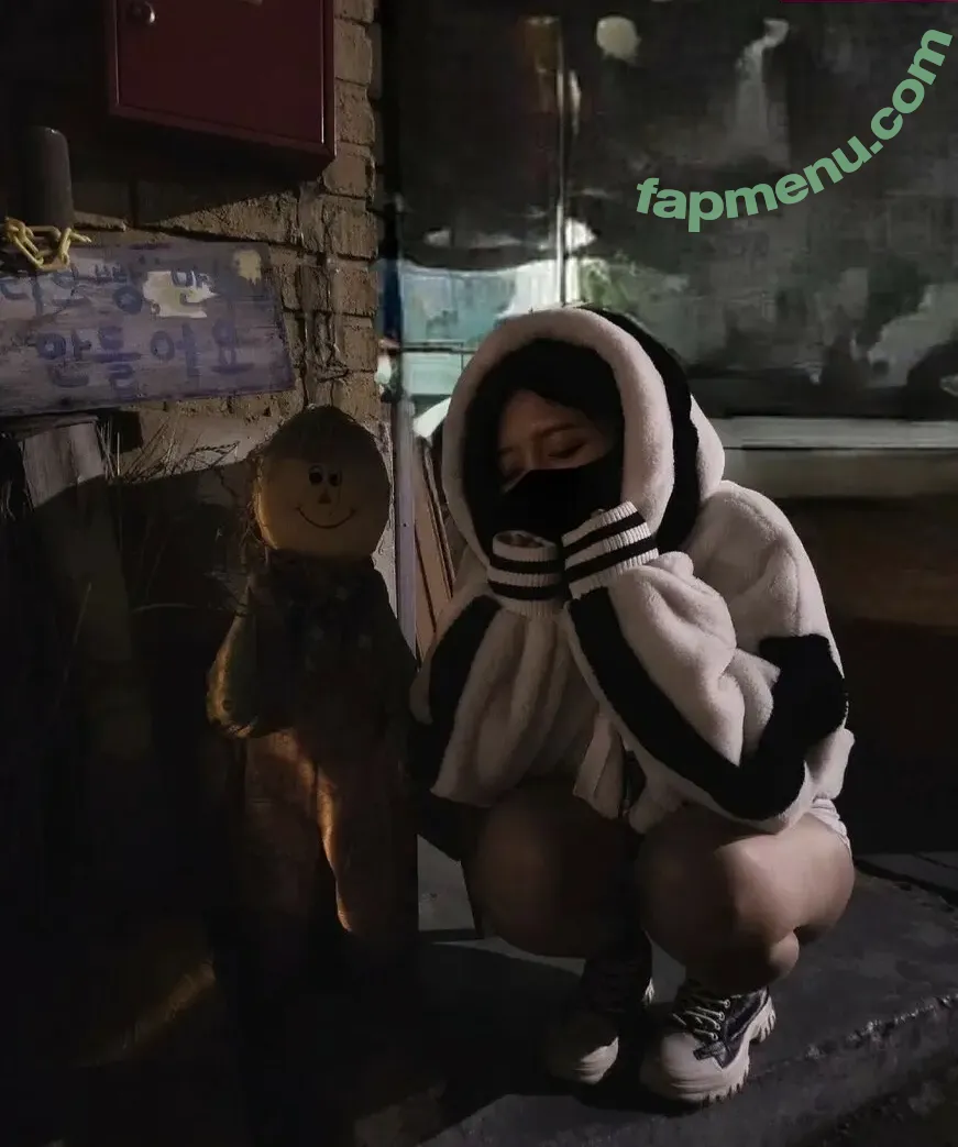 Yeo_ul nude photo #0101 (yeo._.ul2 / 해까닥여울이)