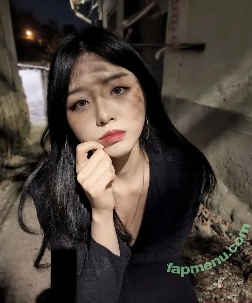 Yeo_ul nude photo #0130 (yeo._.ul2 / 해까닥여울이)