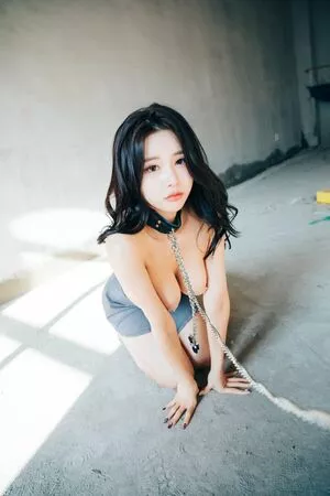 Yeon Yu / yeonyumilk nude photo #0015