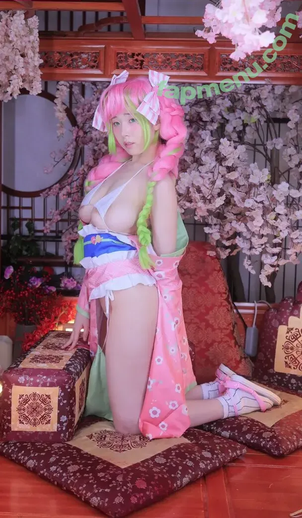 Yeonwoo Lee nude photo #0054 (cw / yonu1201 / yonu_kuro / yonuchaan)