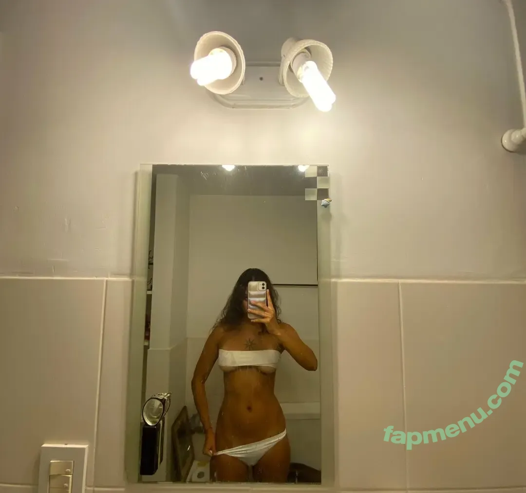 yerbabrava nude photo #0002 (yerbabravaok_)