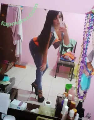  nude photo #0004