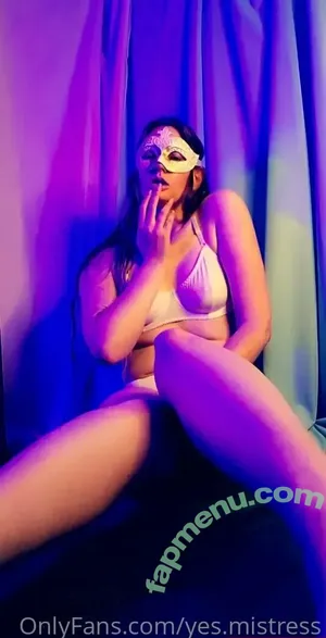 yes.mistress / yesmistress_ nude photo #0007
