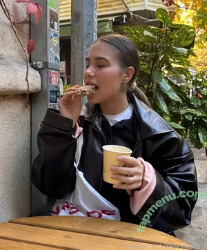 YeseniaPan / PanYes3nia nude photo #0166