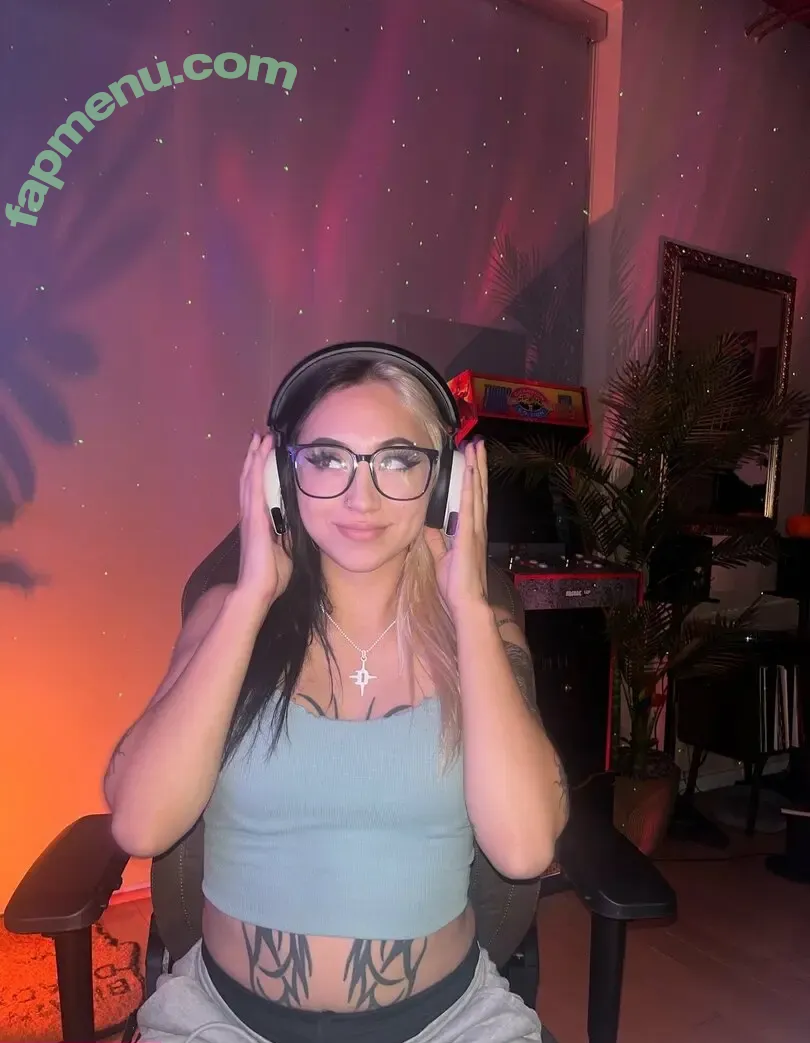 yeshunnixx nude photo #0007 (yeshunnixx)