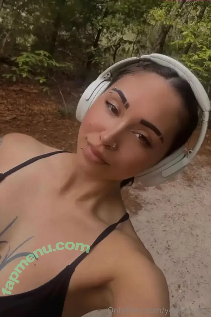 yeshunnixx nude photo #0041 (yeshunnixx)