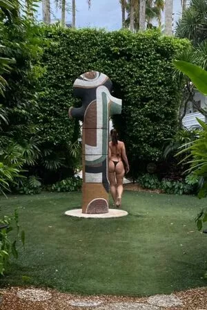 Yesjulz nude photo #0181