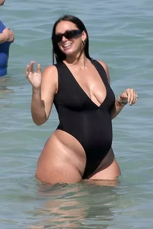 Yesjulz nude photo #0193