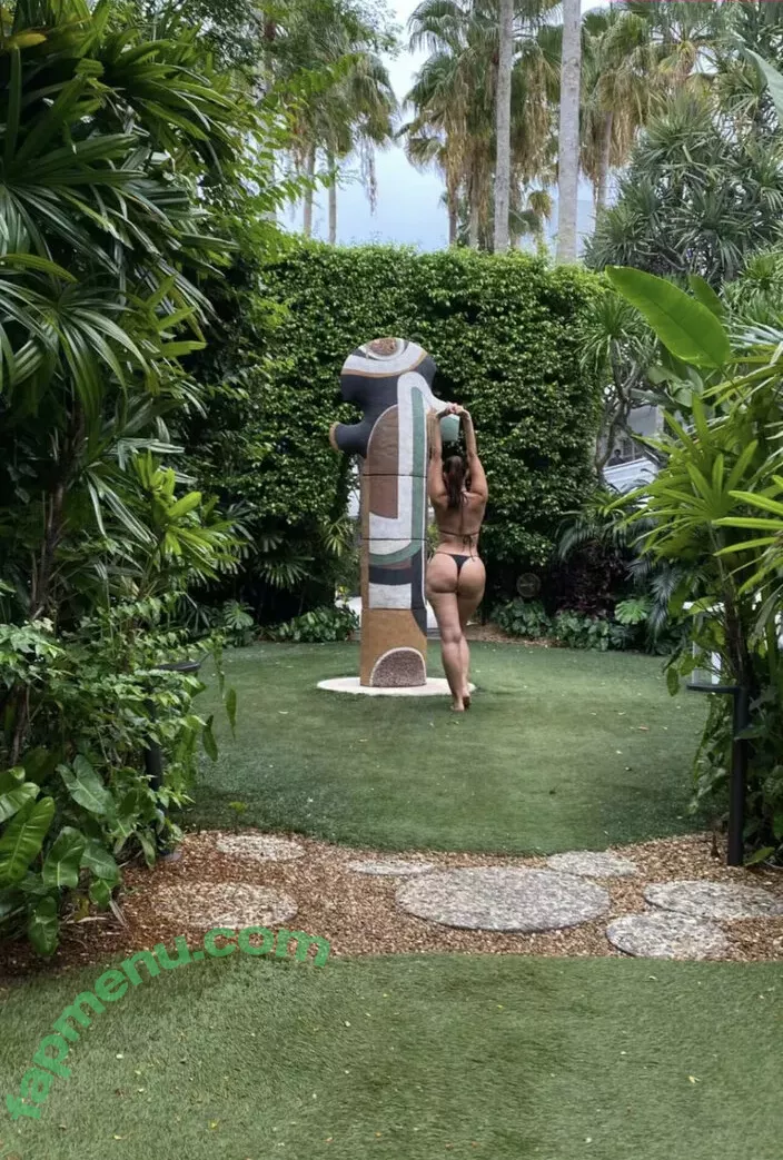 Yesjulz nude photo #0151 (Yesjulz)