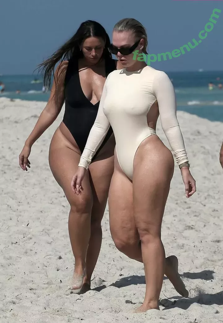 Yesjulz nude photo #0208 (Yesjulz)