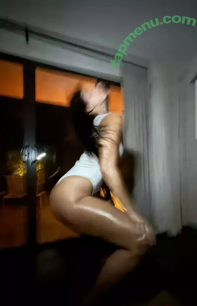 Yesjulz nude photo #0255 (Yesjulz)