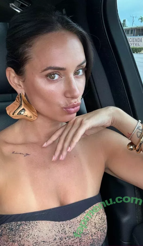 Yesjulz nude photo #0425 (Yesjulz)
