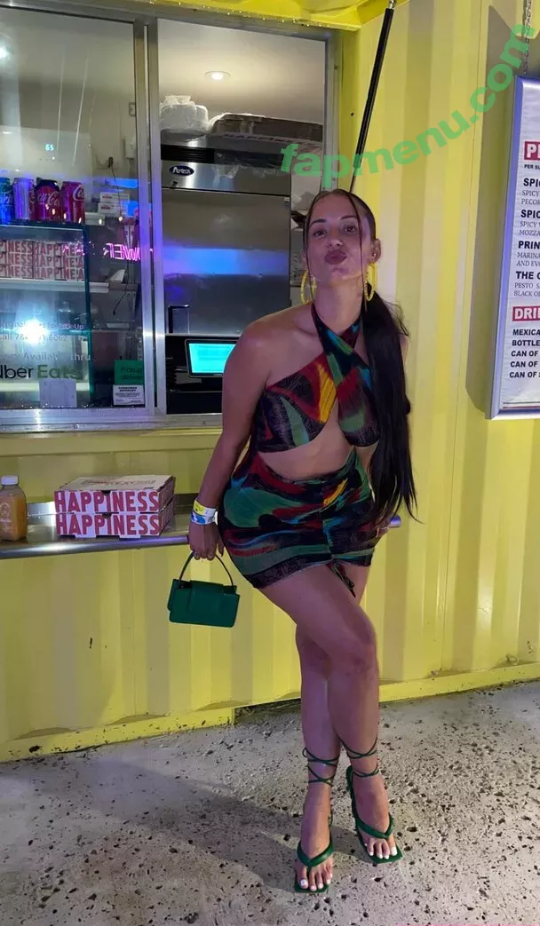 Yesjulz nude photo #0482 (Yesjulz)