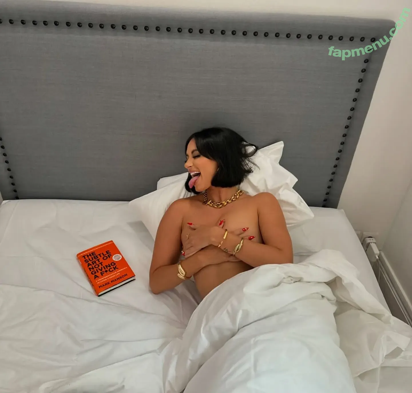 Yesjulz nude photo #0742 (Yesjulz)