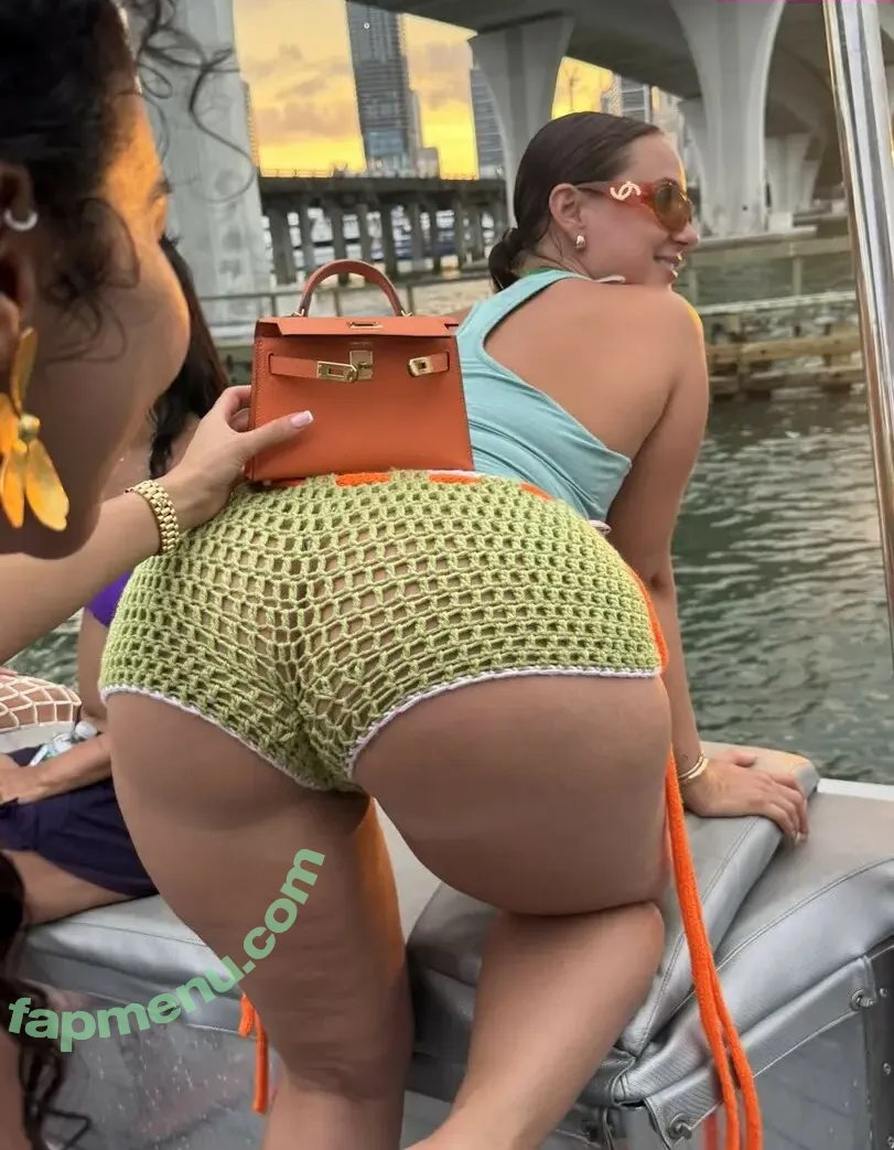 Yesjulz nude photo #0782 (Yesjulz)