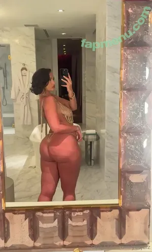 Yesjulz nude photo #0161