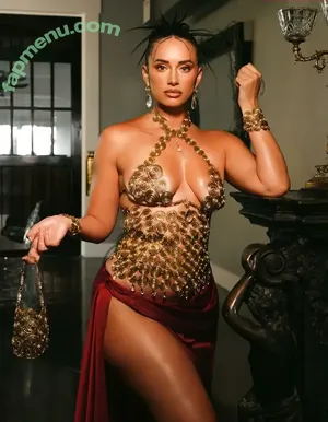 Yesjulz nude photo #0208