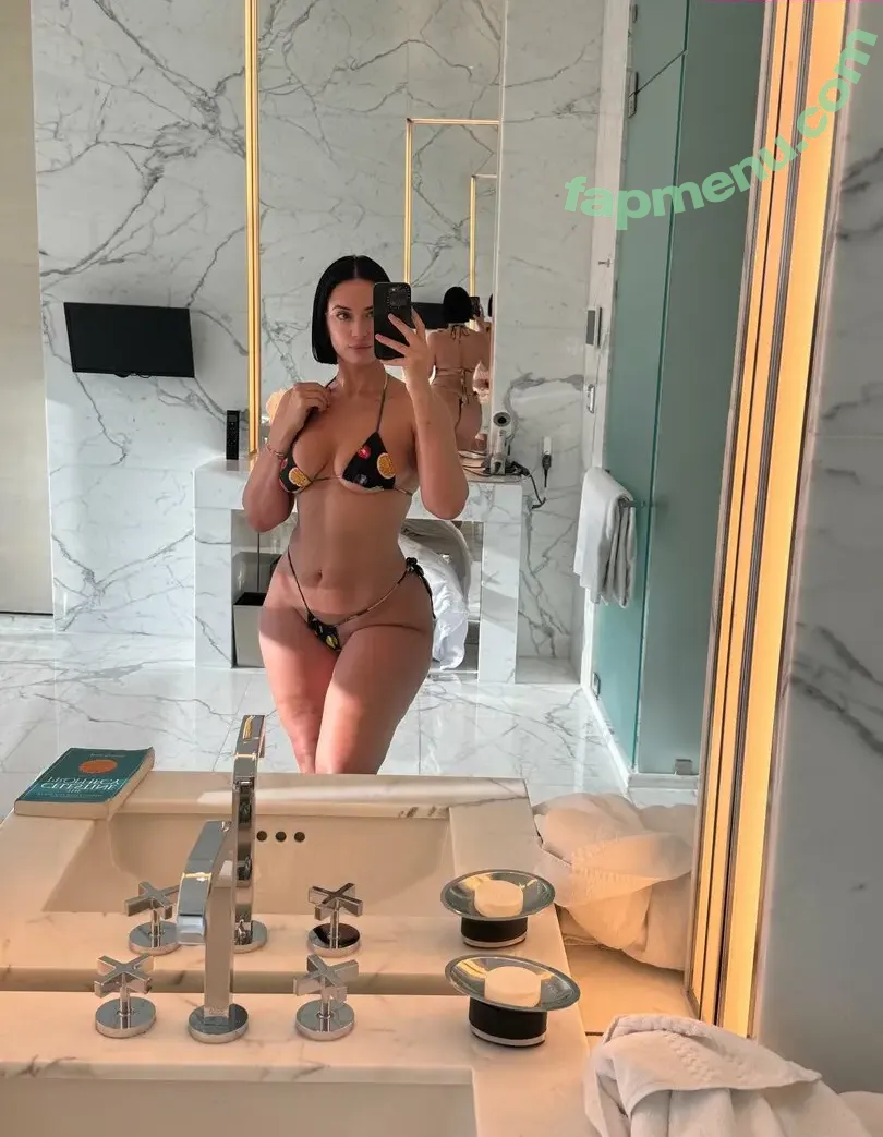 Yesjulz nude photo #0149 (Yesjulz)