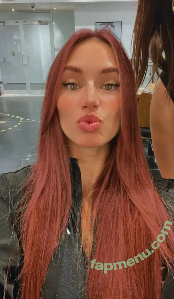 Yesjulz nude photo #0170 (Yesjulz)