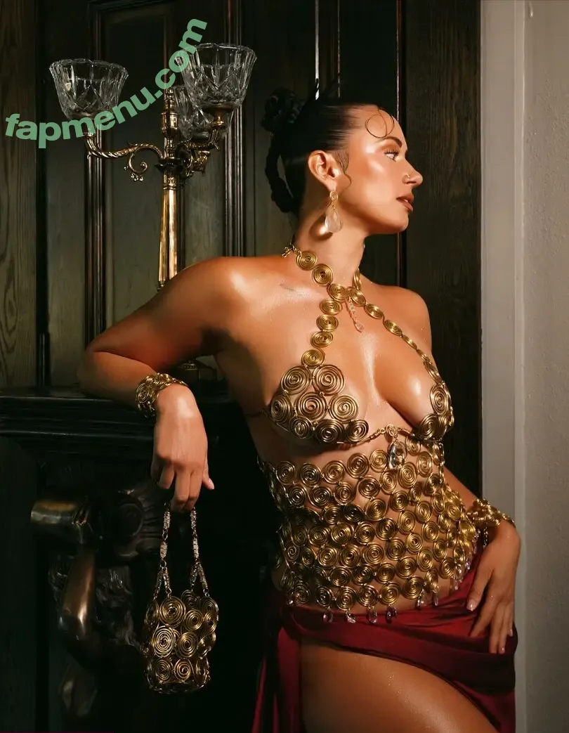 Yesjulz nude photo #0204 (Yesjulz)