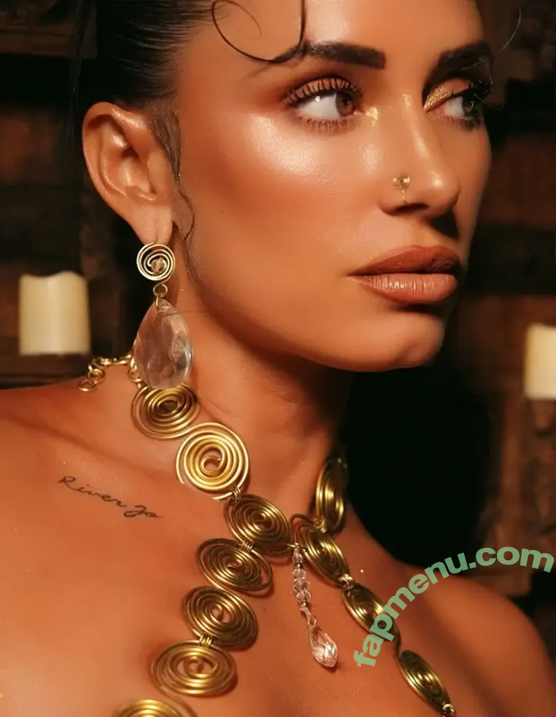 Yesjulz nude photo #0205 (Yesjulz)