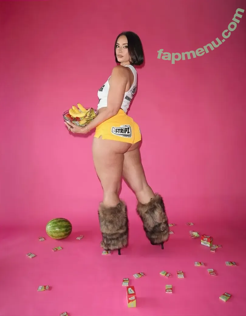 Yesjulz nude photo #0237 (Yesjulz)