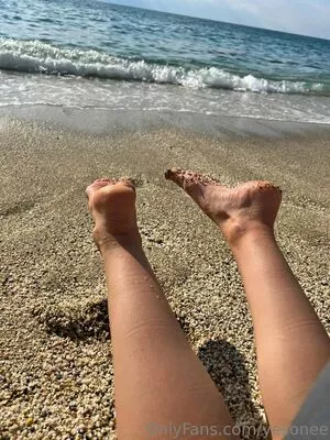 yesonee /  / ariaaback / arialll nude photo #0069