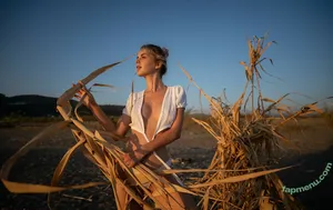 yesonee /  / ariaaback / arialll nude photo #0636