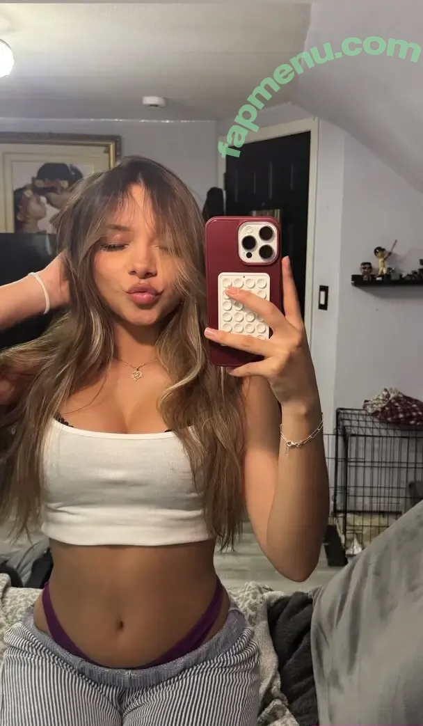 yessseeeniiaa nude photo #0041 (oxyesi / queenyesseniasfeet / yessseeeniiaa_)