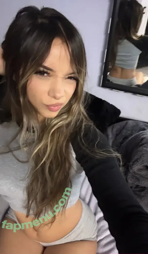 yessseeeniiaa nude photo #0048 (oxyesi / queenyesseniasfeet / yessseeeniiaa_)