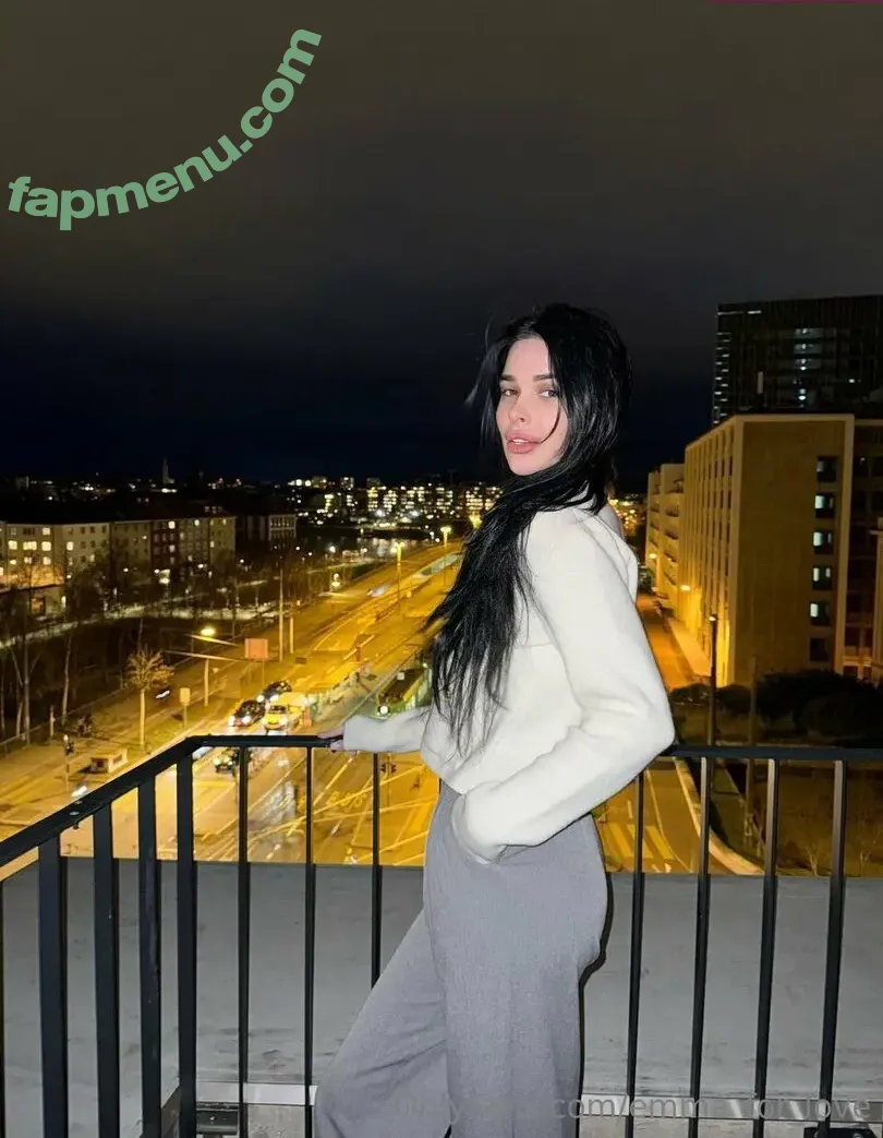 yfcdxuvufg nude photo #0006 (yfcdxuvufg)