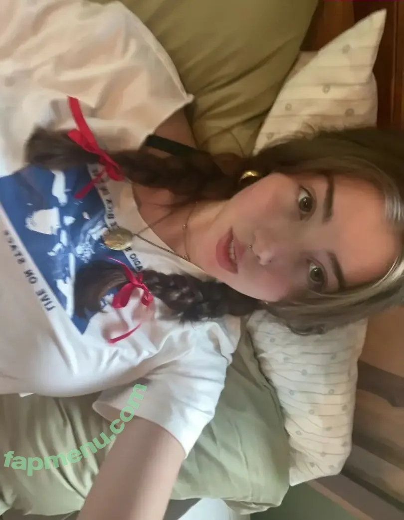 Ygwbt nude photo #0571 (Ygwbt)