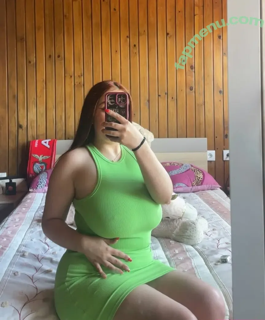 Ygwbt nude photo #0675 (Ygwbt)