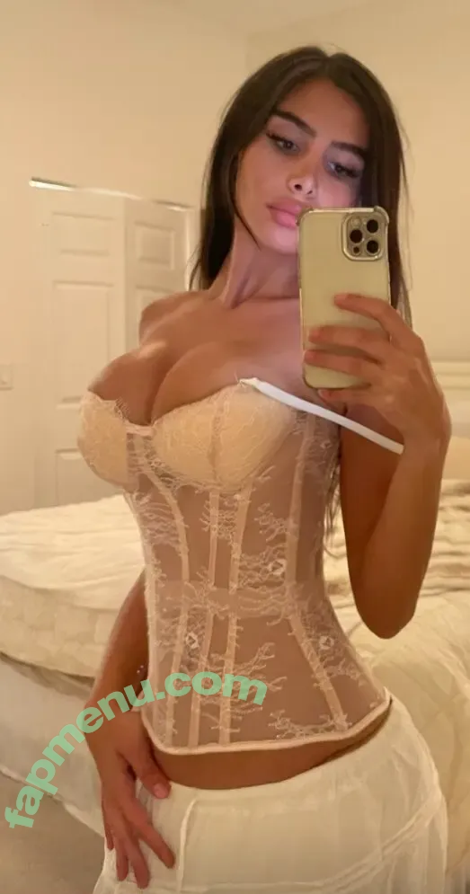 Ygwbt nude photo #1910 (Ygwbt)