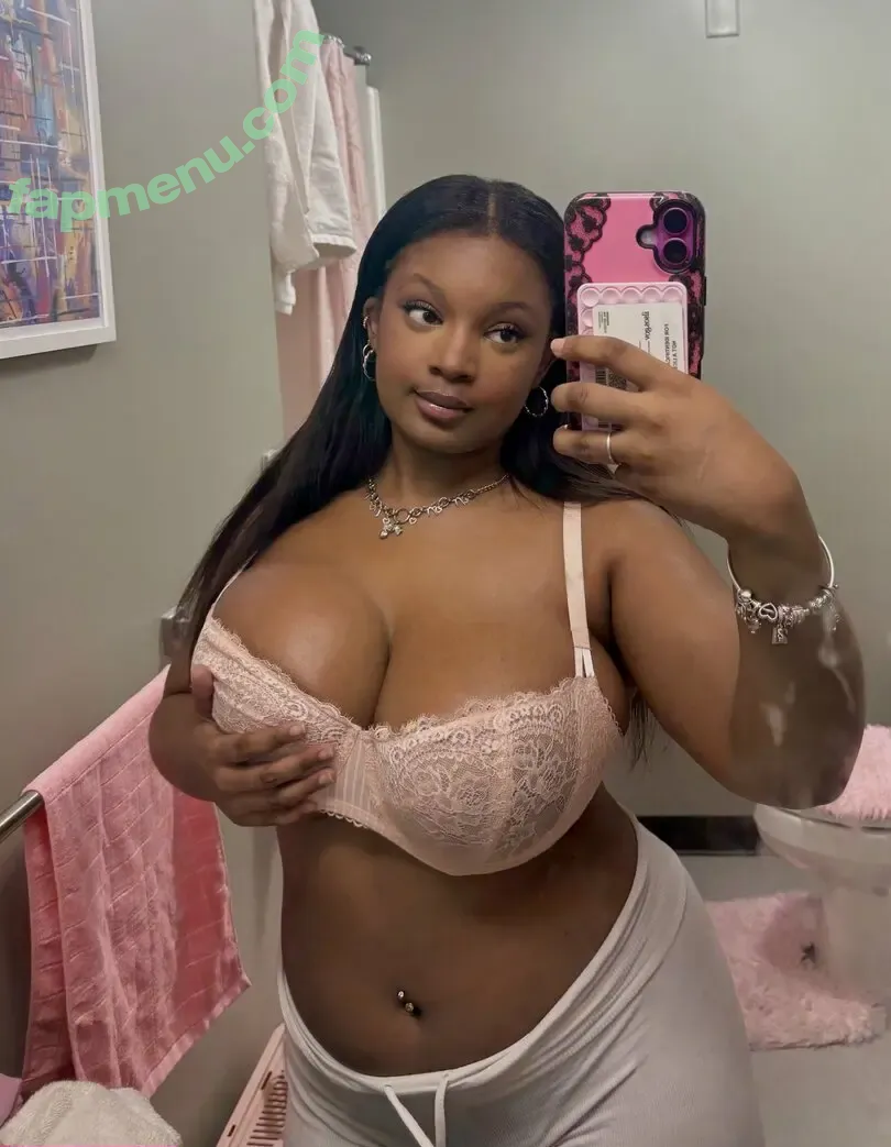 Ygwbt nude photo #2160 (Ygwbt)