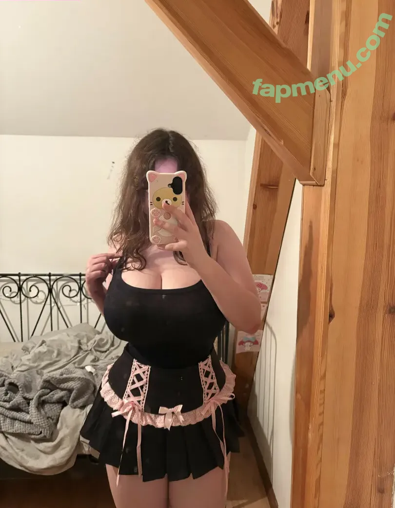 Ygwbt nude photo #2247 (Ygwbt)