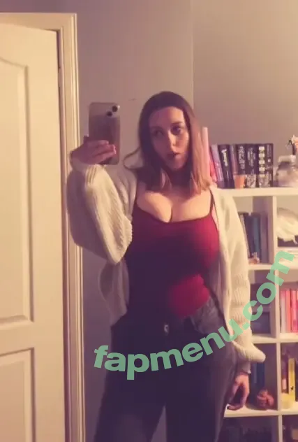 Ygwbt nude photo #2396 (Ygwbt)