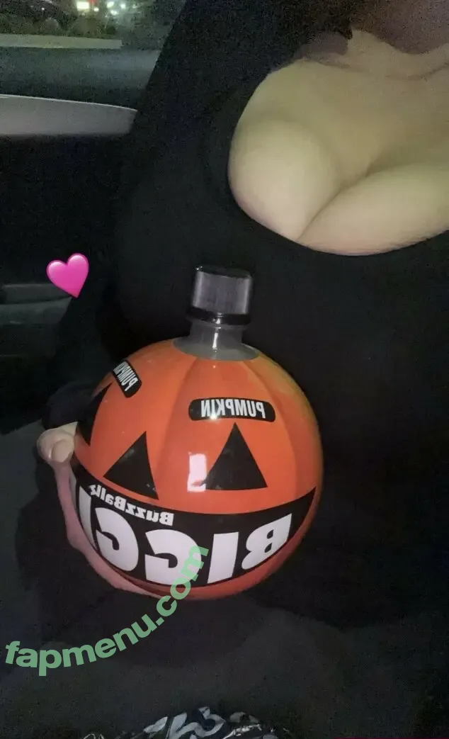 Ygwbt nude photo #2440 (Ygwbt)