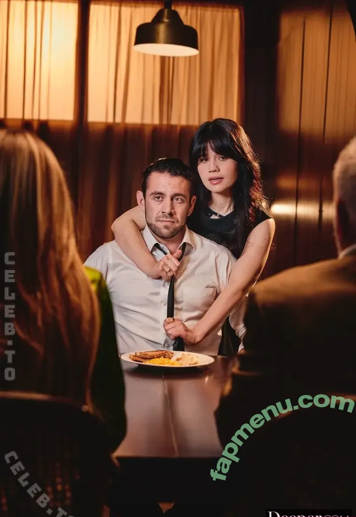 Yhivi nude photo #0145 (kae_yli)