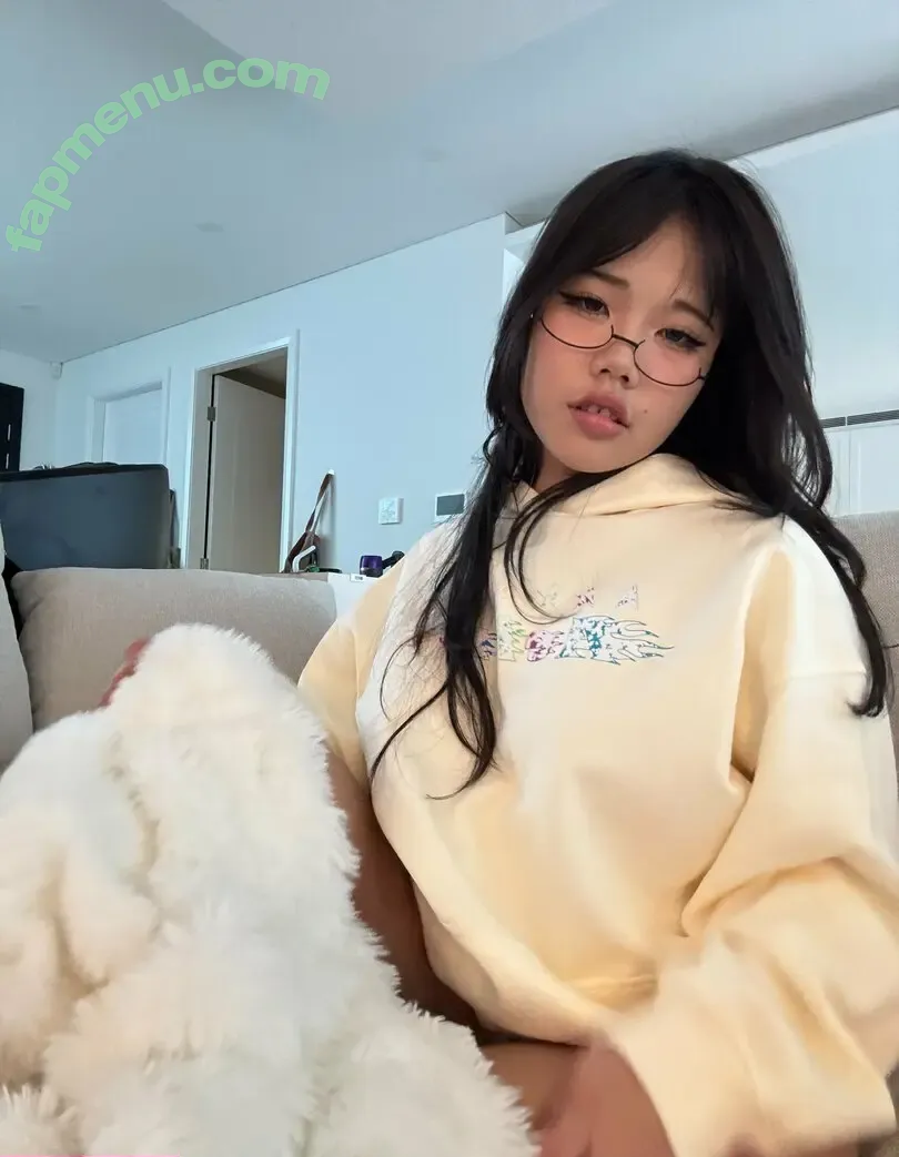 yinahomefi nude photo #0041 (yinahomefi)