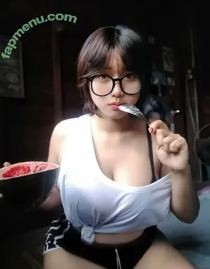 Yingapitchaya_ / apitchaya / apitchaya_z14 nude photo #0045