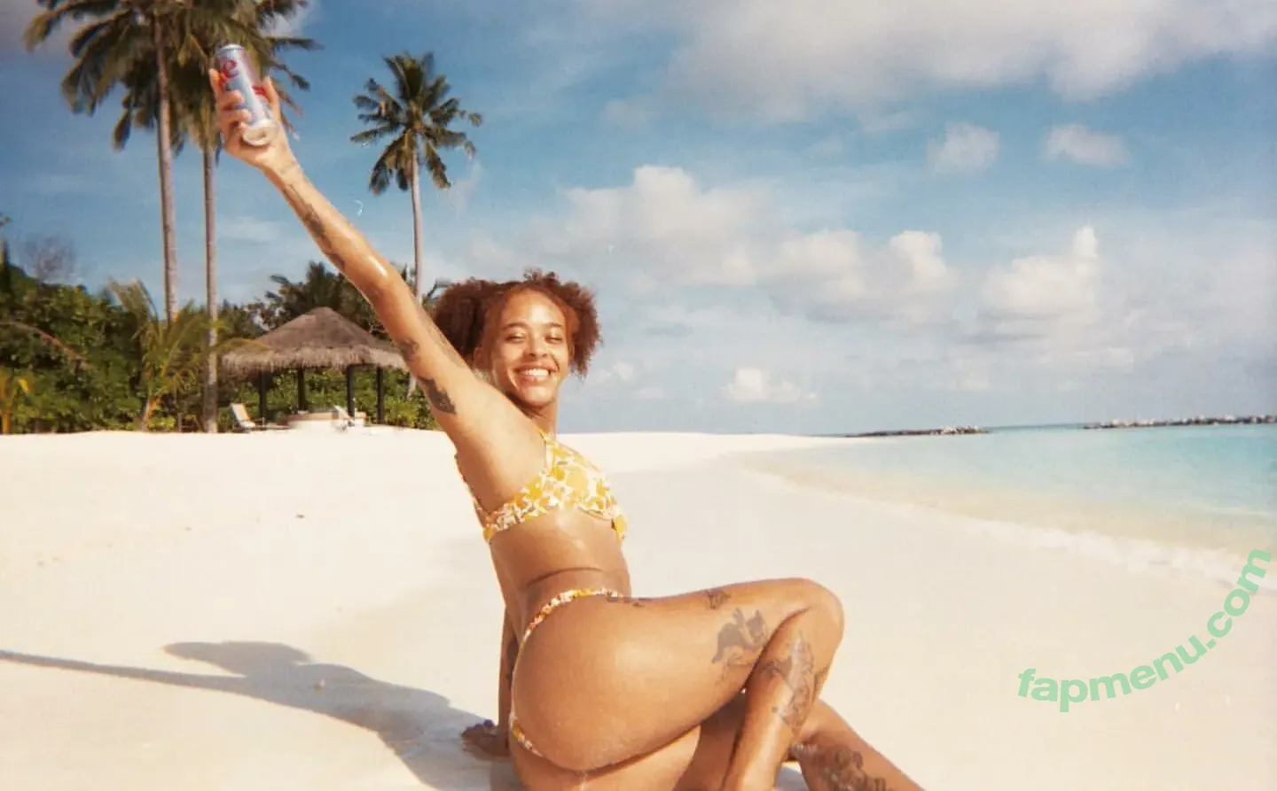 Yinka Bokinni nude photo #0030 (yinkabokinni)