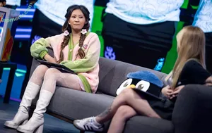 Yinsu Collins / YinsuCollins nude photo #0075