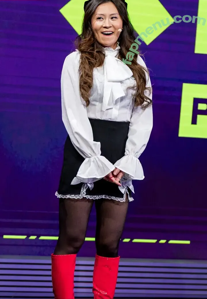 Yinsu Collins nude photo #0114 (YinsuCollins)